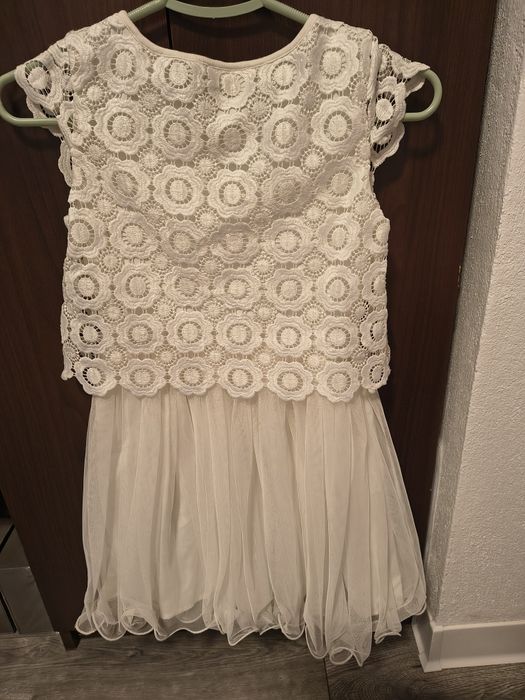 Rochie fete 8-9 ani noua