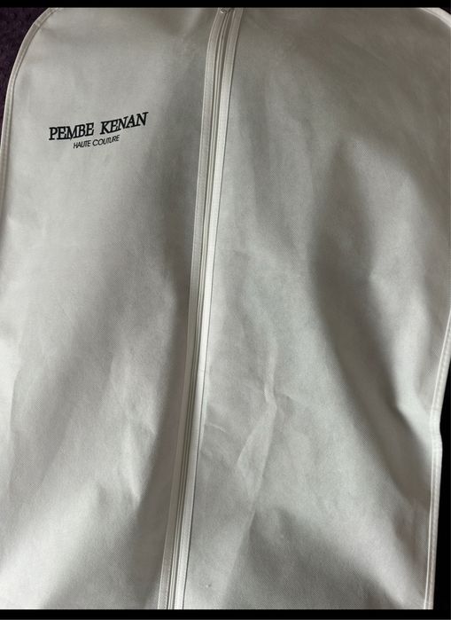 Абитуриентска рокля