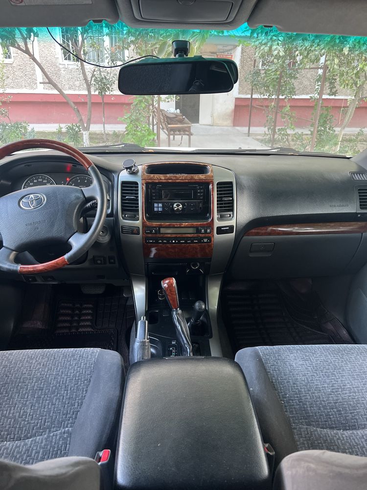 Продается Land Cruiser Toyota Prado 120.