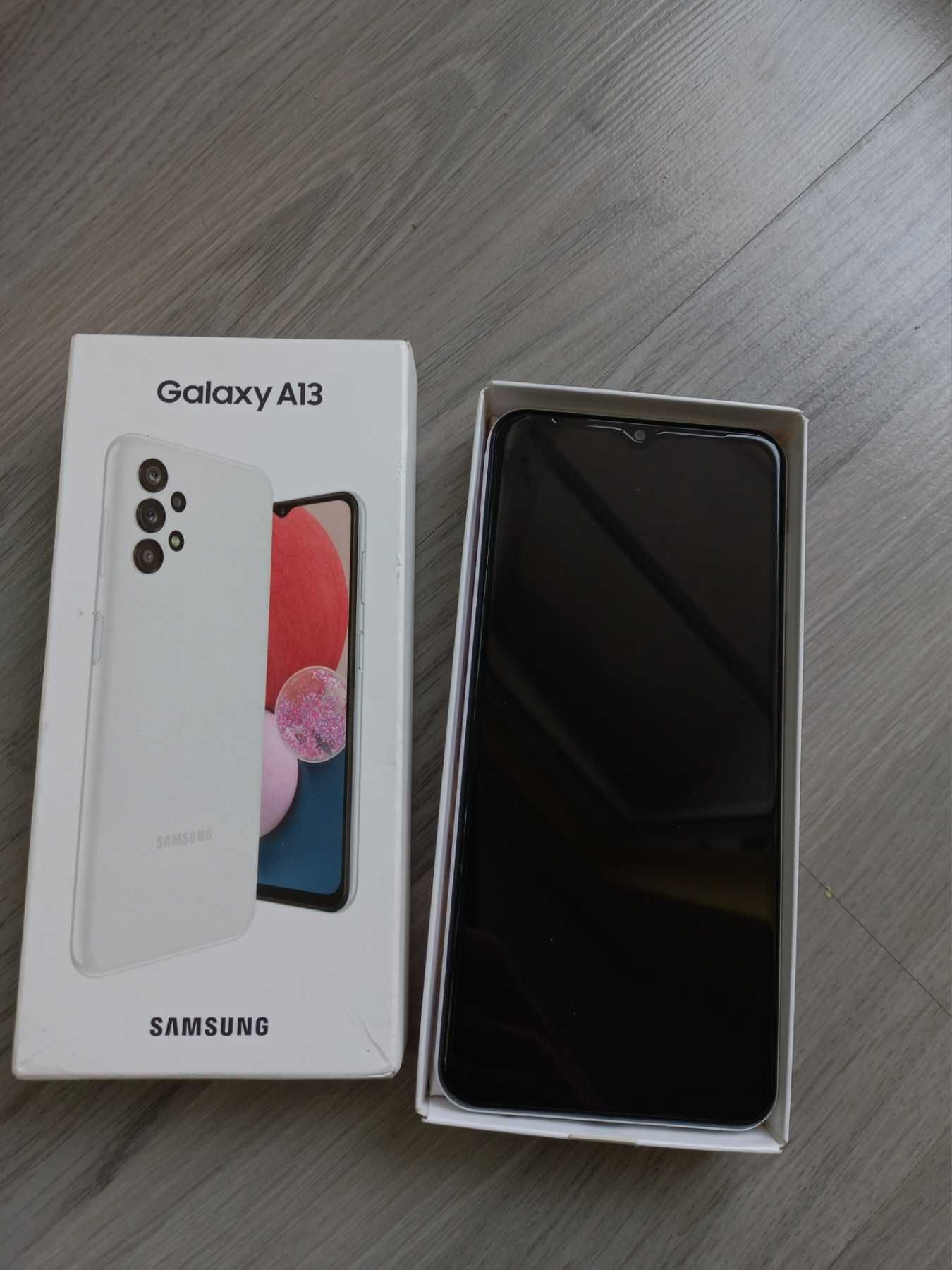 Смартфон Samsung Galaxy A13, 64GB, 4GB RAM, 5G, White