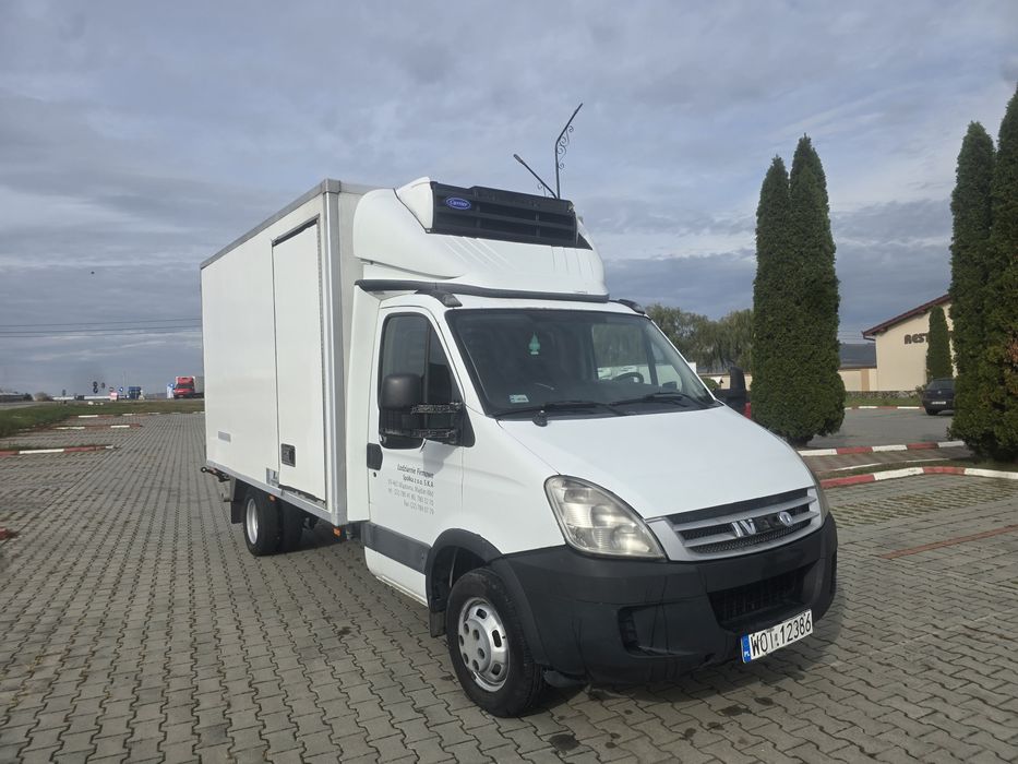 Iveco daily  frigorific lift 35 c15  2011