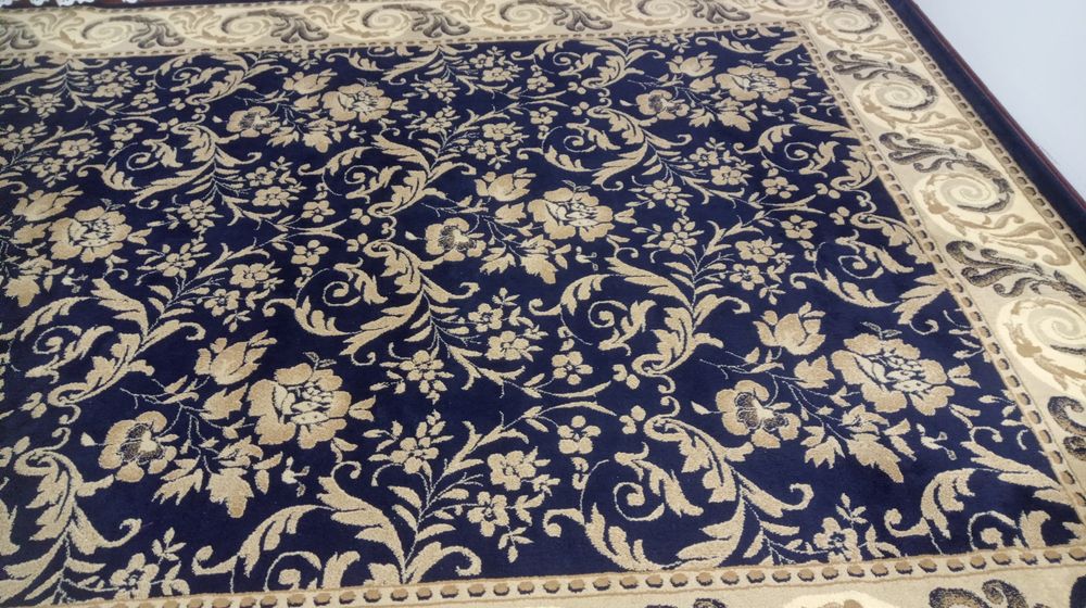 Продаются ковры б/у