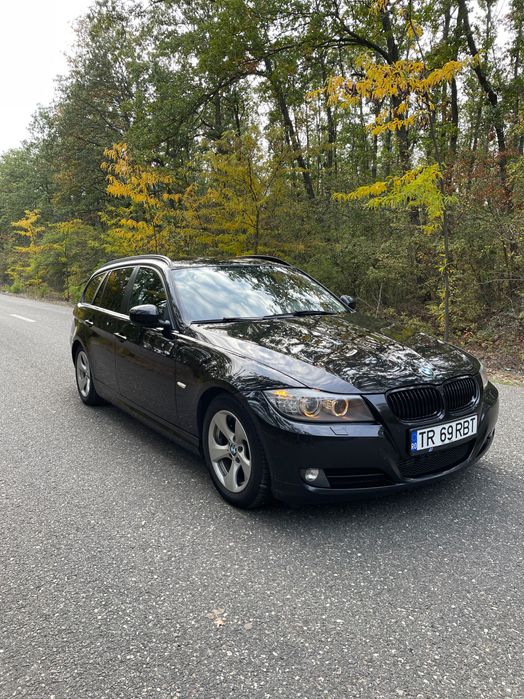 Vând bmw e91 an 2011