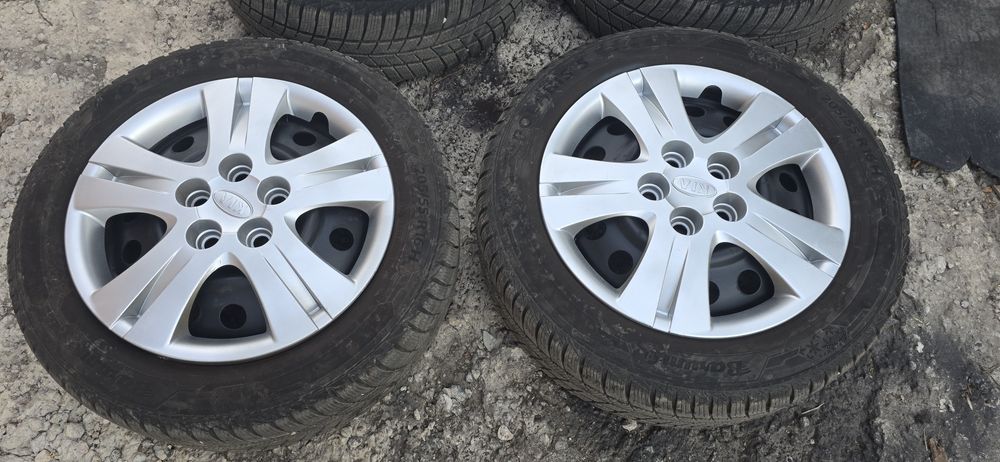 Джанти Kia Ceed 16 ки, Гуми 205 55 16 зимни тас Киа