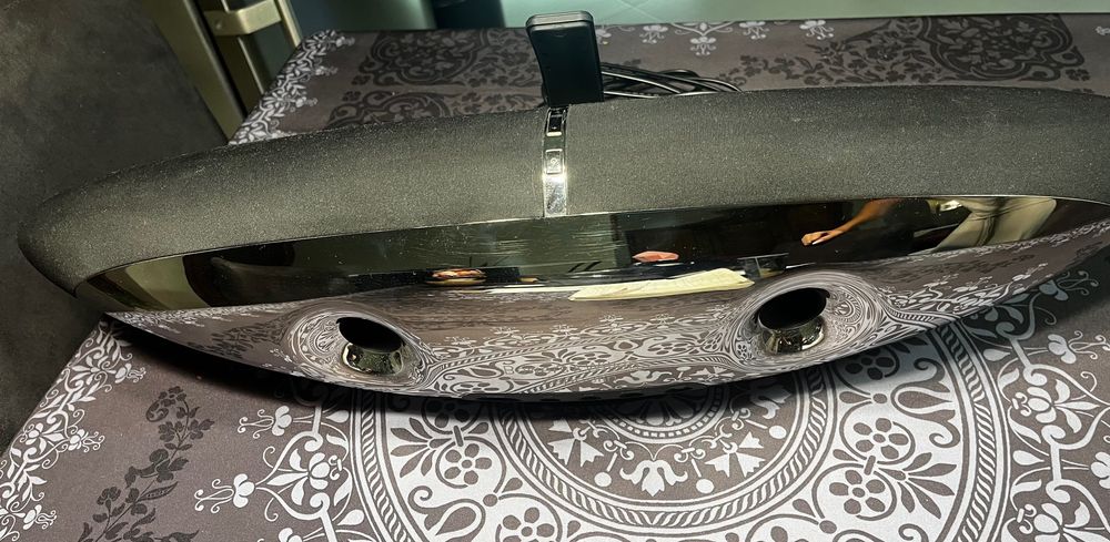 Аудио система Bower&Wilkins Zeppelin