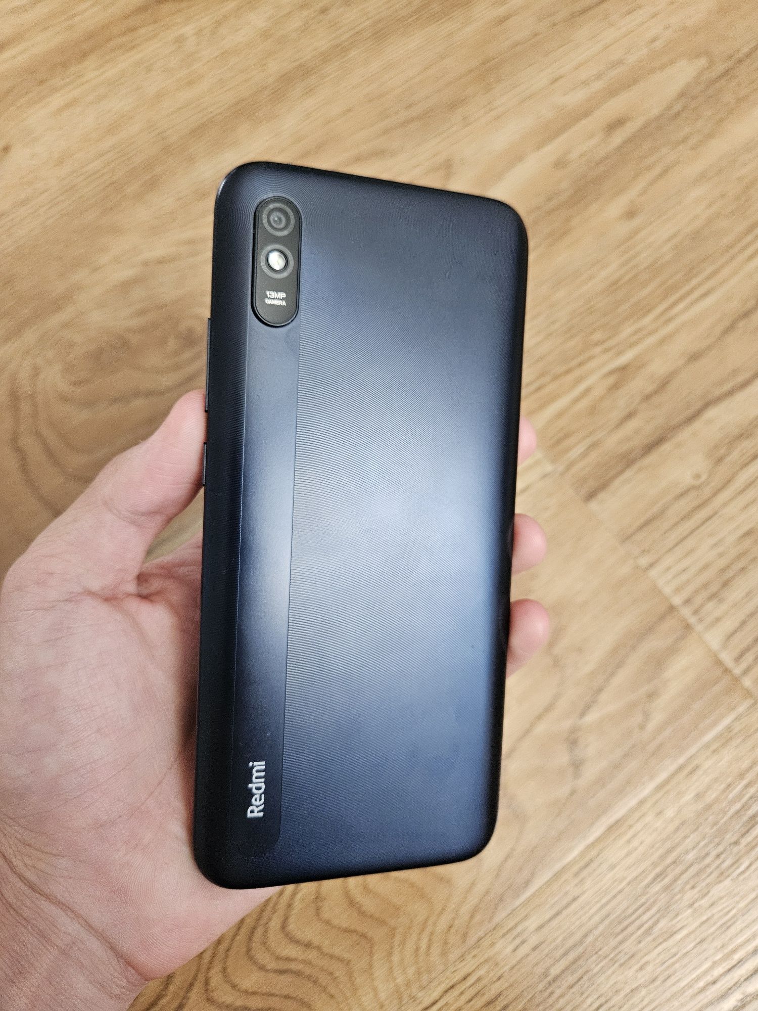 Redmi 9A 4/64 GB holati zor