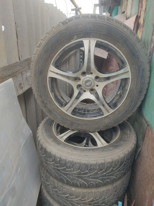 продается всесезонная шины