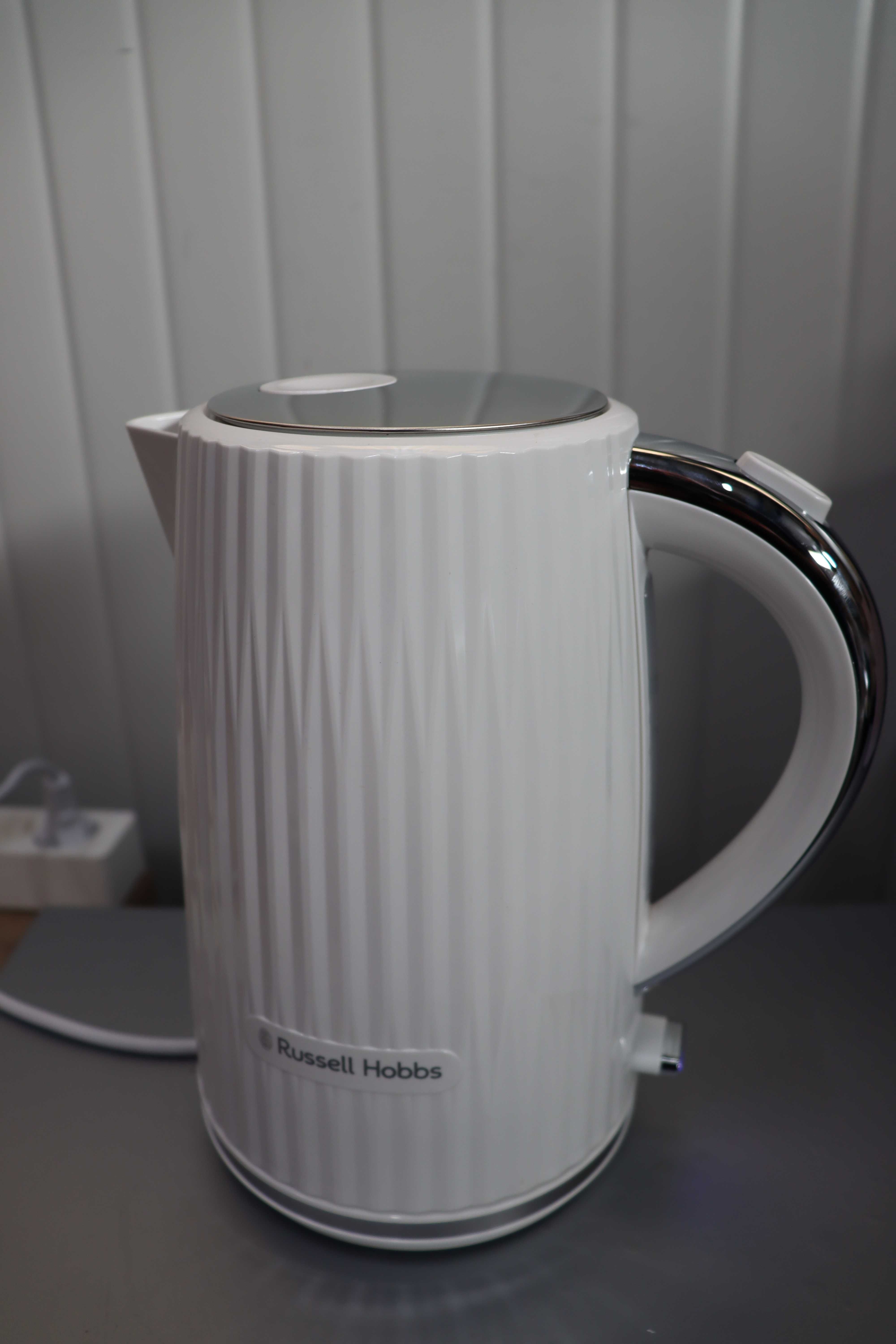 Кана Russell Hobbs Eden1.7L, осветен превключвател, Лек ДЕФЕКТ
