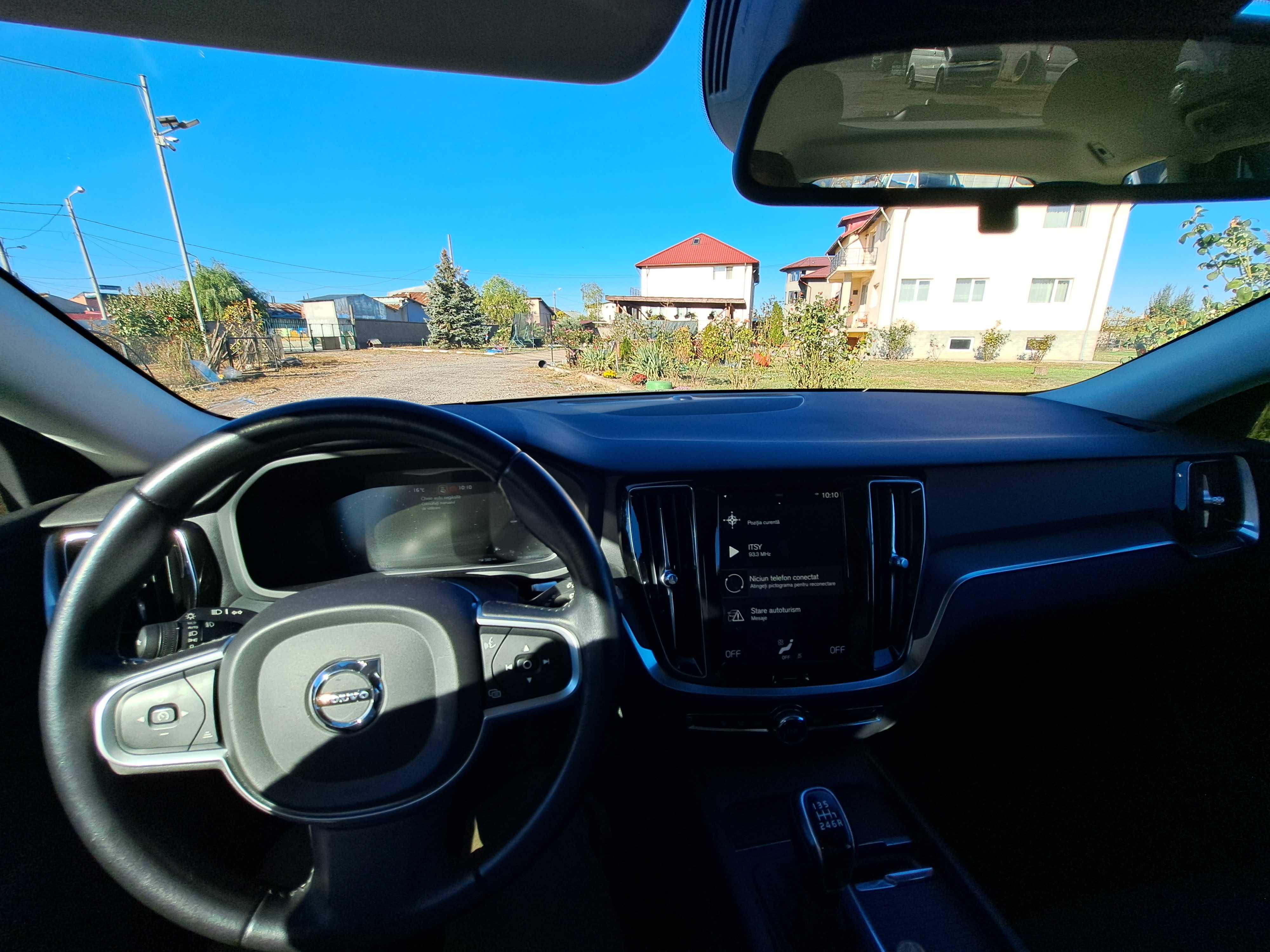 VOLVO V60  , 2019 , Diesel 2,0 , 150 cp  , full