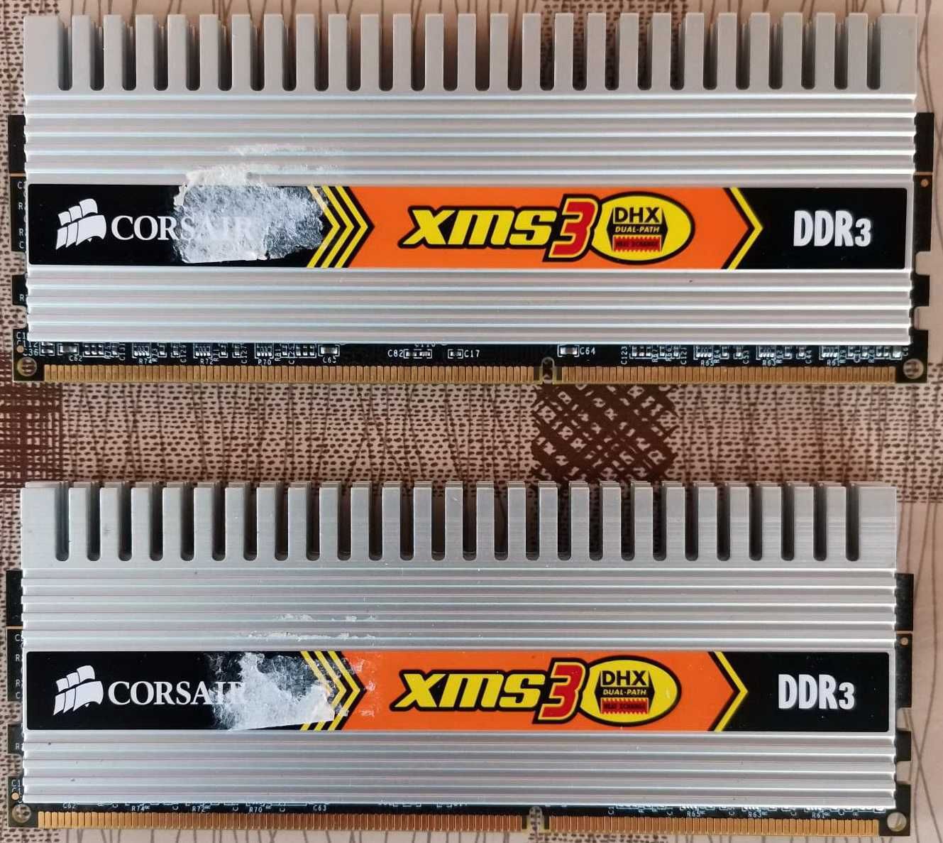 Memorie Corsair 4GB DDR3 Kit (2 x 2GB), CM3x2G1600C9DHX, XMS3, dual ch