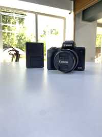 Canon EOS M50. 15-45