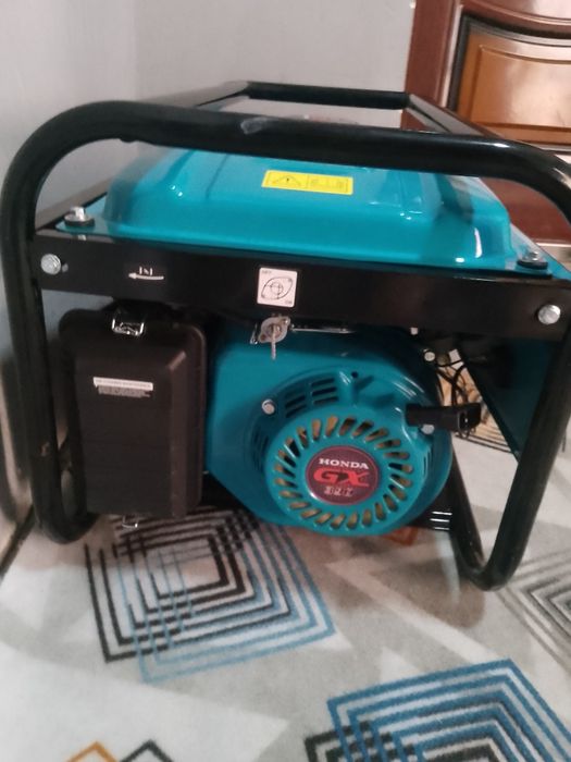 Срочно Генератор сотилади