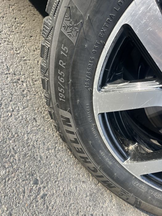 Шины зимние, диски