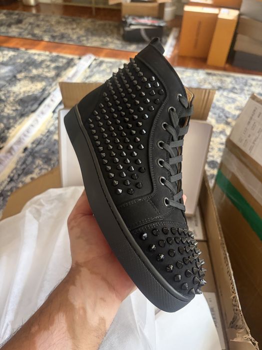 Cristian louboutin 2025 tinte