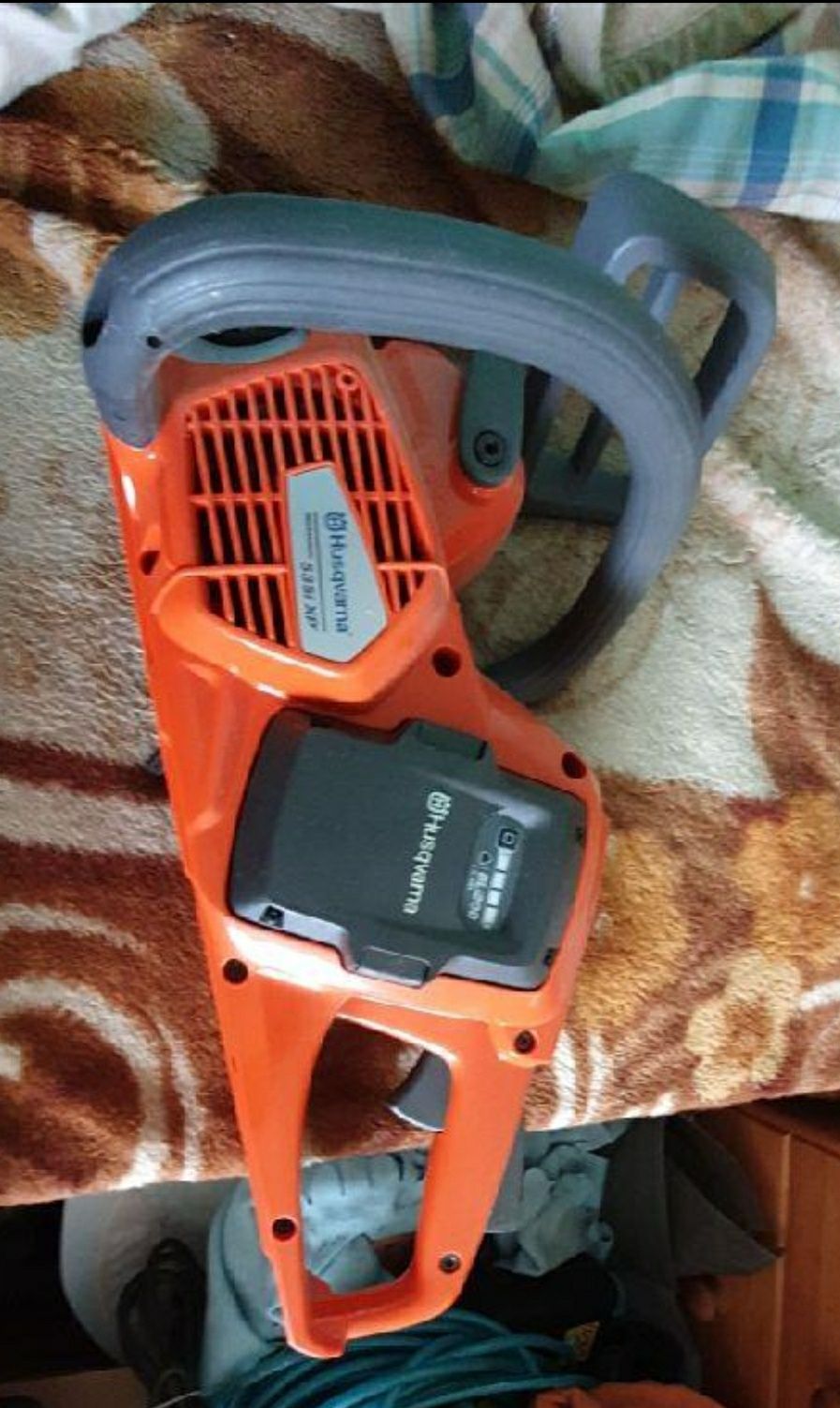 Husqvarna 535i xp Stihl Drujba cu acumulator