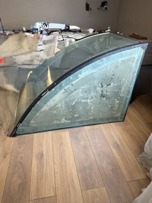 Продам Аквариум на 700л!! СРОЧНО!!!