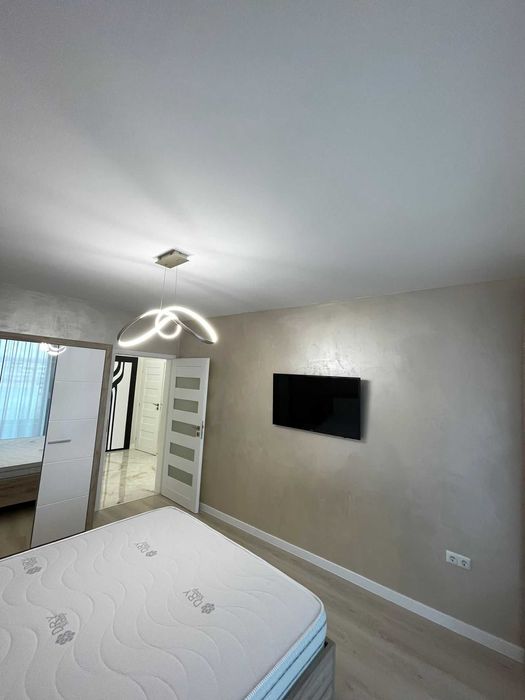 Продава се Двустаен апартамент в Варна, Цветен квартал - 74 кв.м за 3514 €/кв.м - Снимка #17