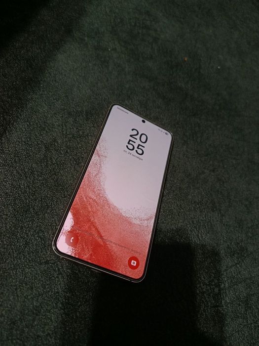 Samsung S22 5G в хорошем состоянии