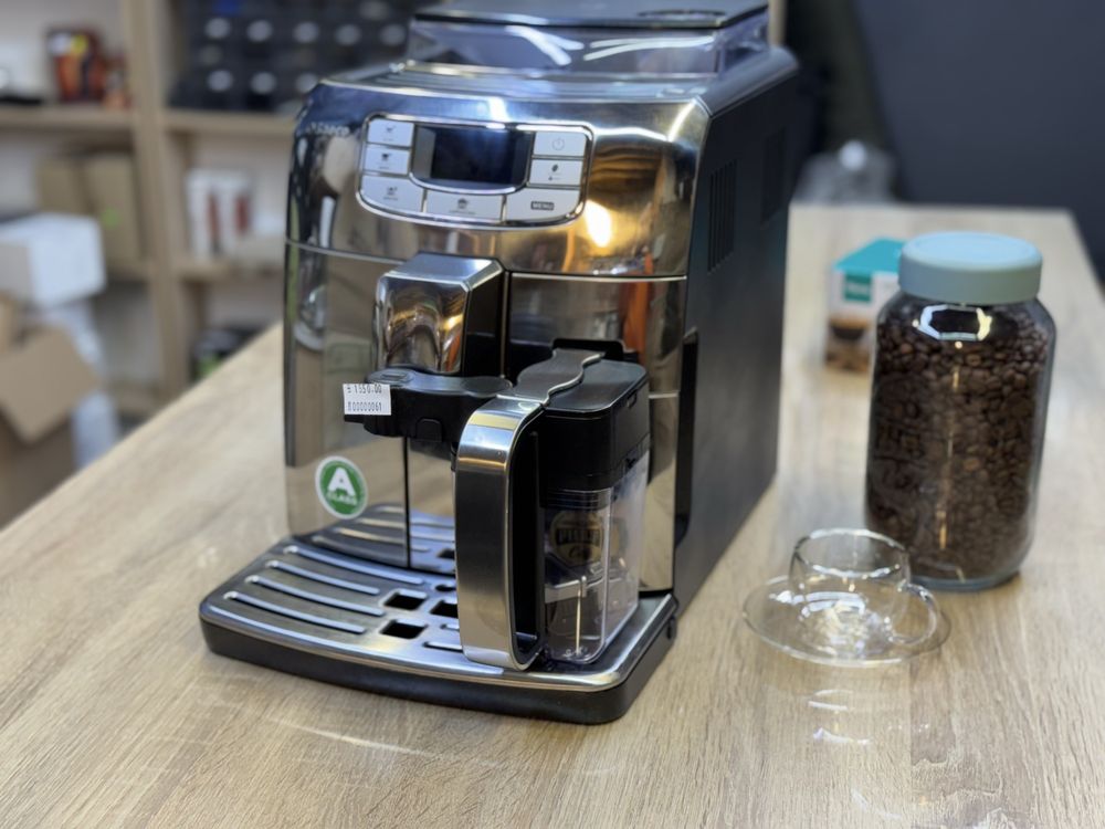 Espresor automat Saeco Intelia capucino inox