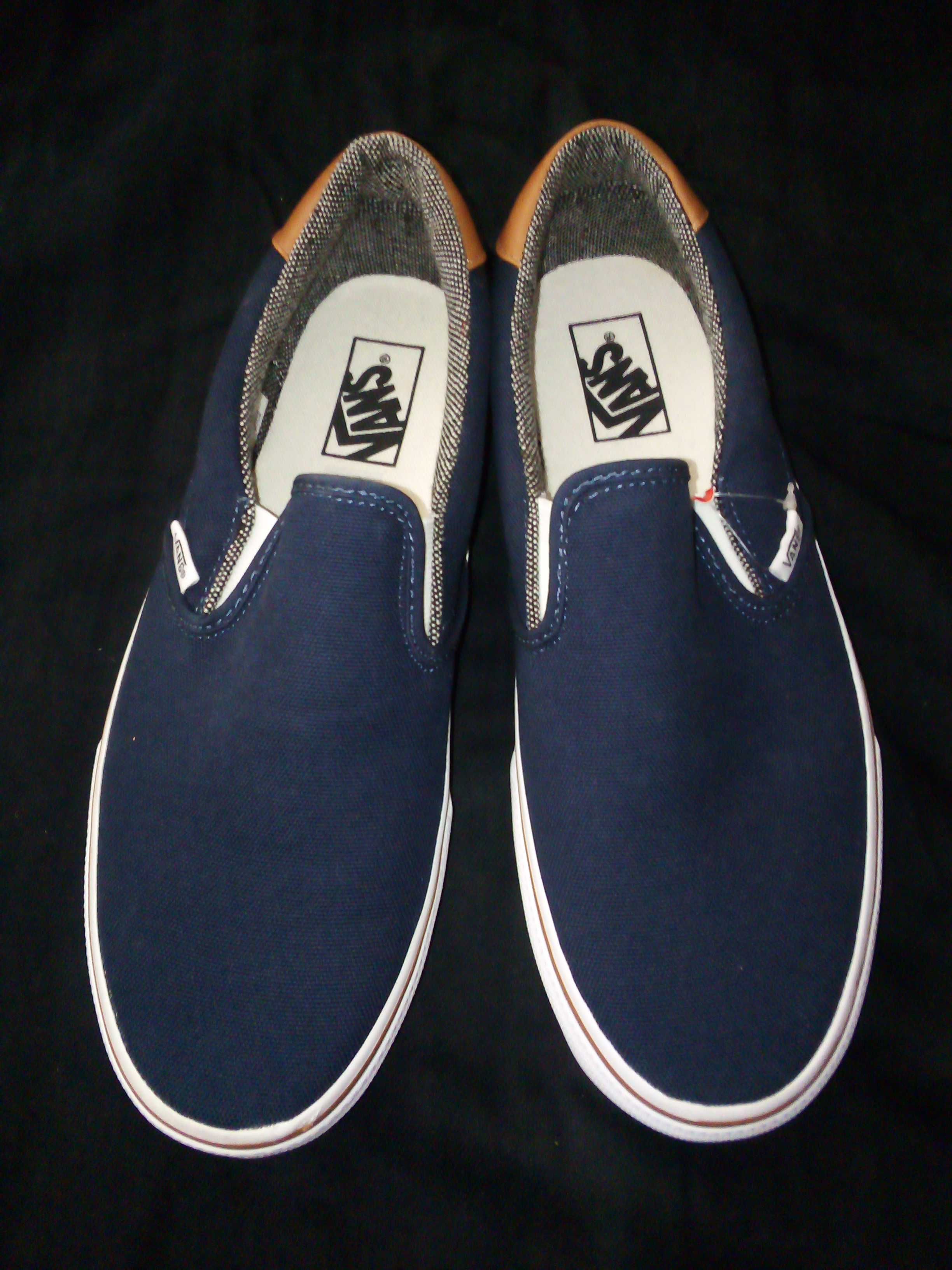 Кецове VANS classic SLIP ON размер 42/9/270