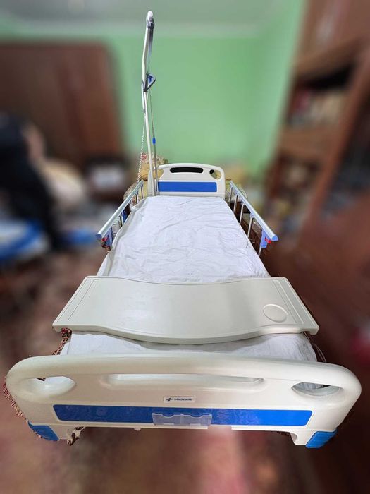 Pat electric îngrijire bolnavi - rabatabil - telecomanda