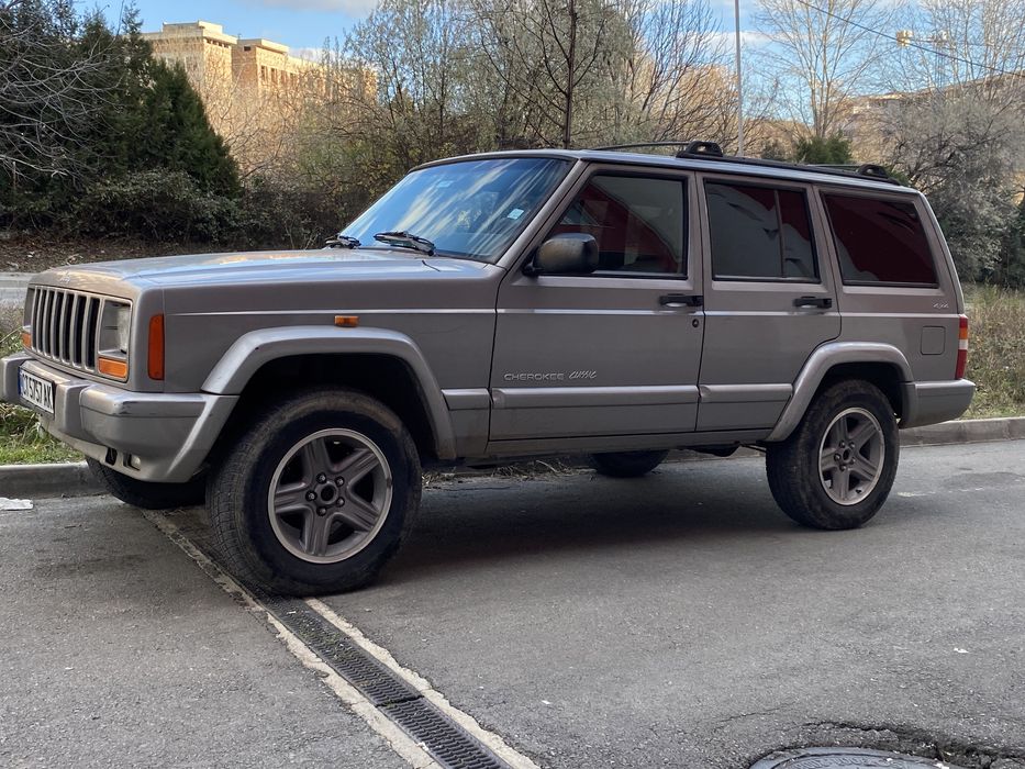 Jeep Cherokee 2,5tdi