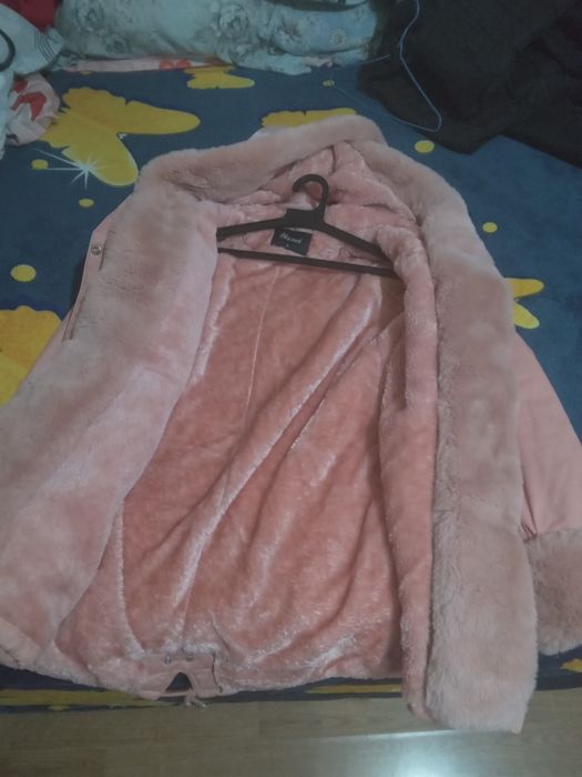 Geaca noua fara eticheta