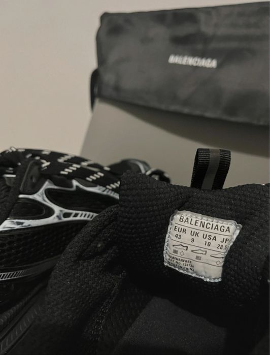 Balenciaga 3XL Negru