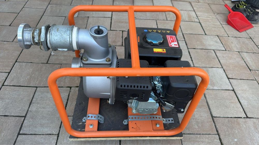 Motopompa pe benzina KnappWulf KW80 – 7 CP, 80 mm, 60.000 l/h