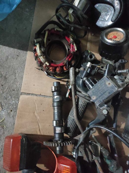 Piese de schimb Honda XL600