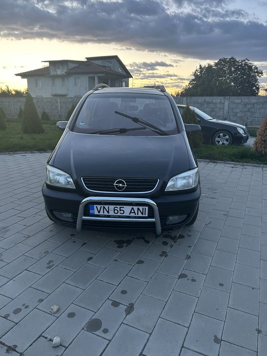 Opel Zafira 1.8 benzina