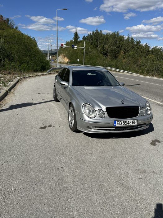Mercedes Benz E270  CDI AVANGARD