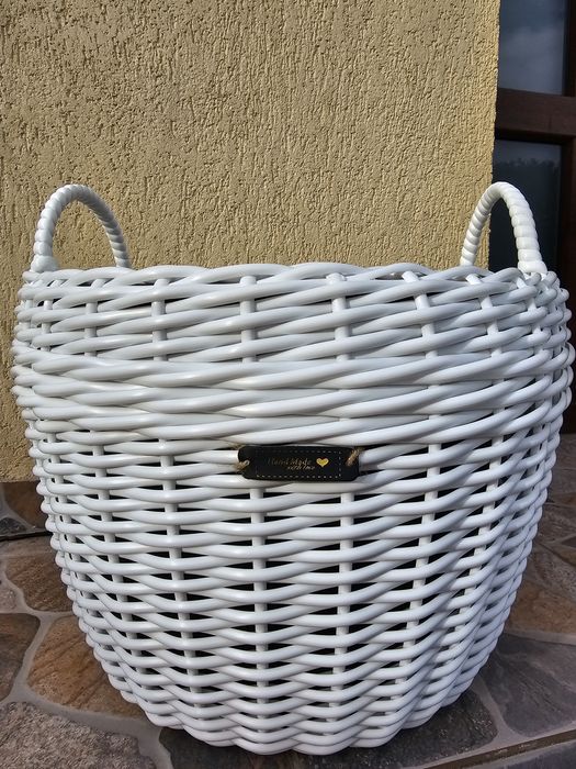 Ghiveci împletit din ratan sintetic, Handmade, volum 20 l