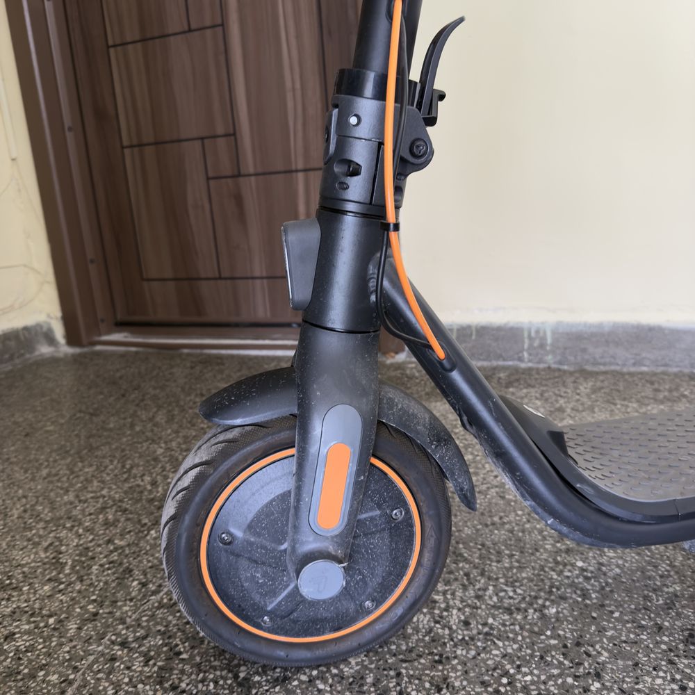 Електрическа тротинетка Ninebot F40E Segway