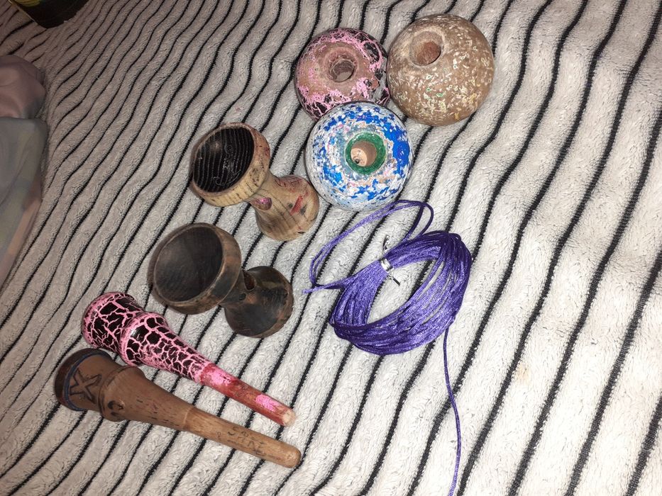 Bile de kendama plus ața