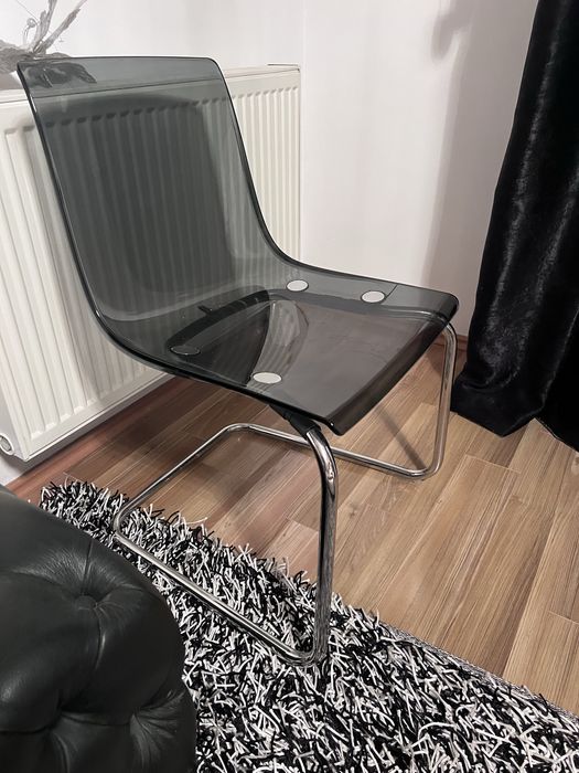 Vand set 3 scaune Ikea, stare buna.