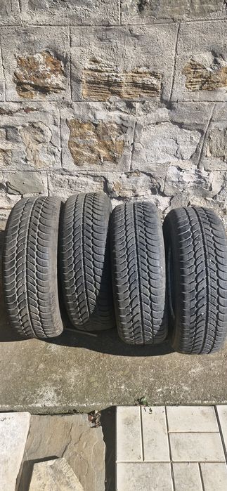 Продавам Гуми 195 65 15