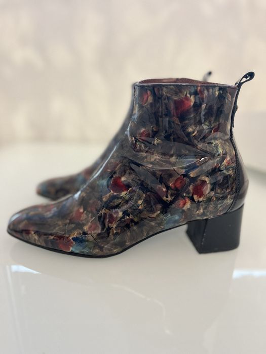 Боти от естествена кожа