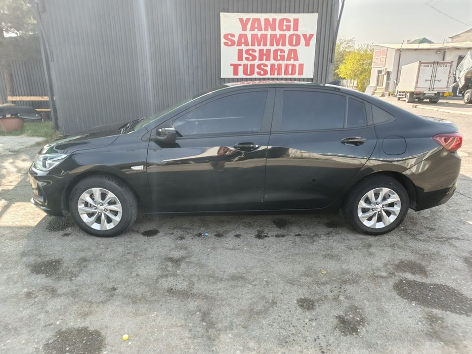 Chevrolet onix LTZ кредити  бор