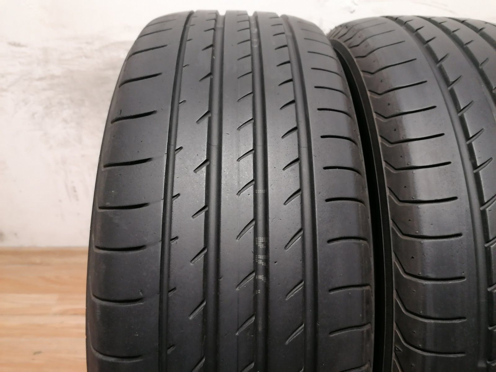 2 бр. 235/50/19 Yokohama / 225/55/19 Bridgestone гуми