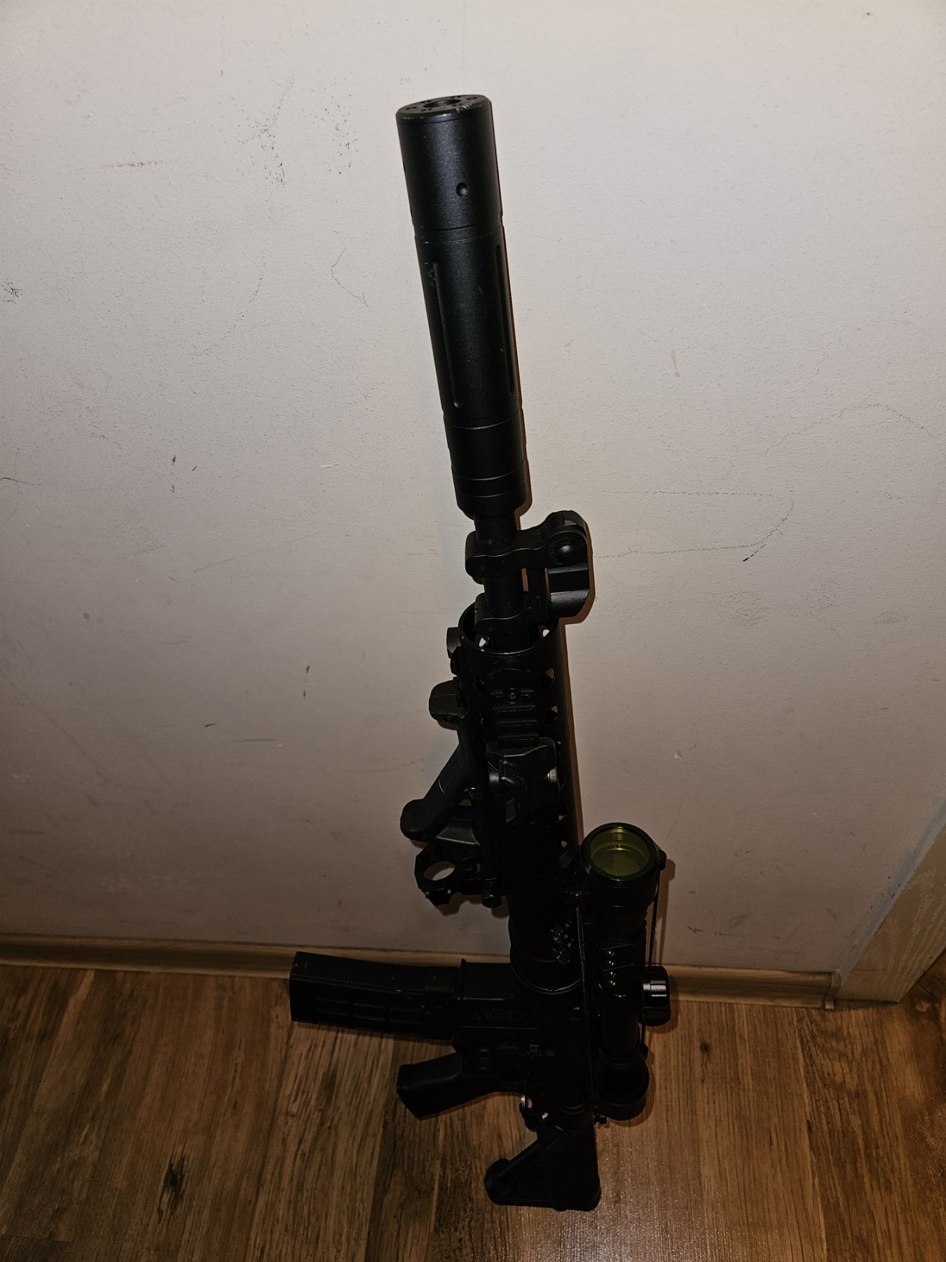 Airsoft пистолет