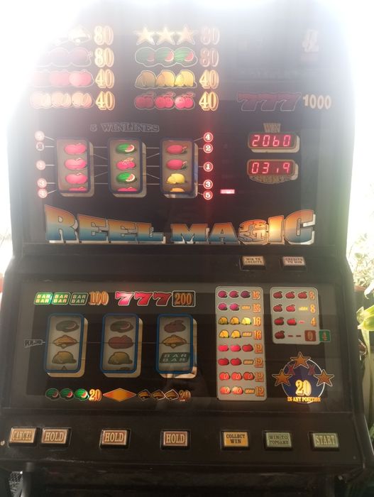 Slot machine / păcănele