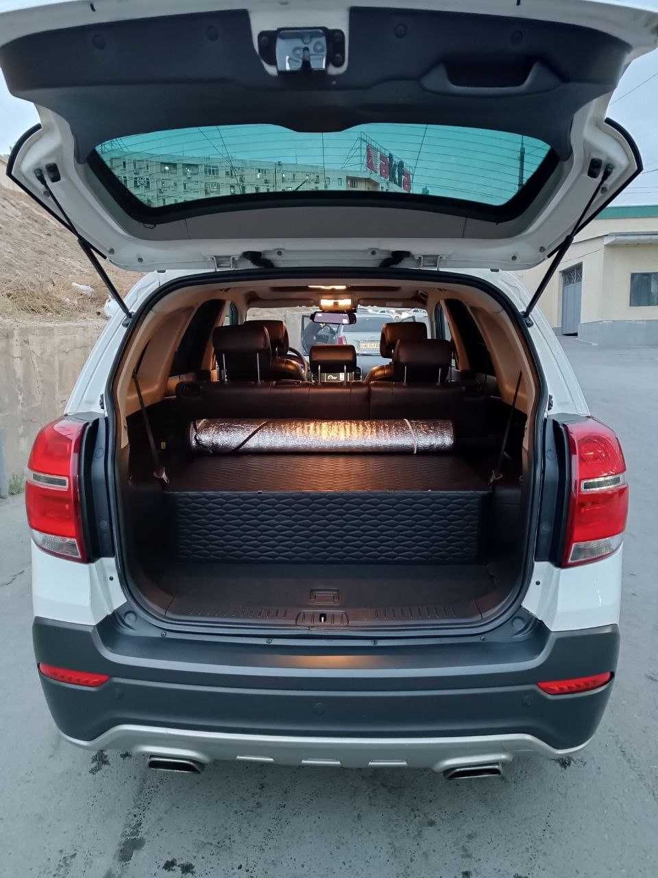 CAPTIVA 4 в отличном состоянии