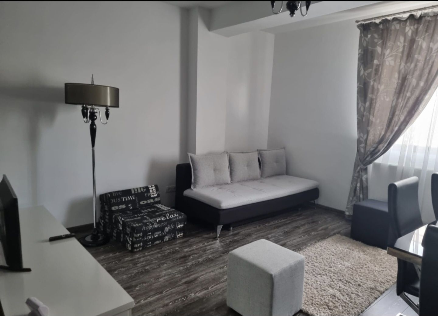 Garsoniera Centru Pitesti