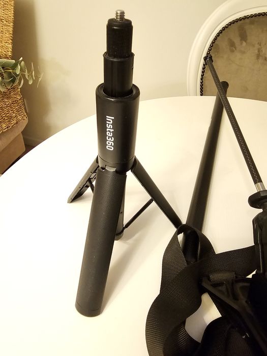 Vând Insta360 ONE X2 Camera Video Sport 5.7K