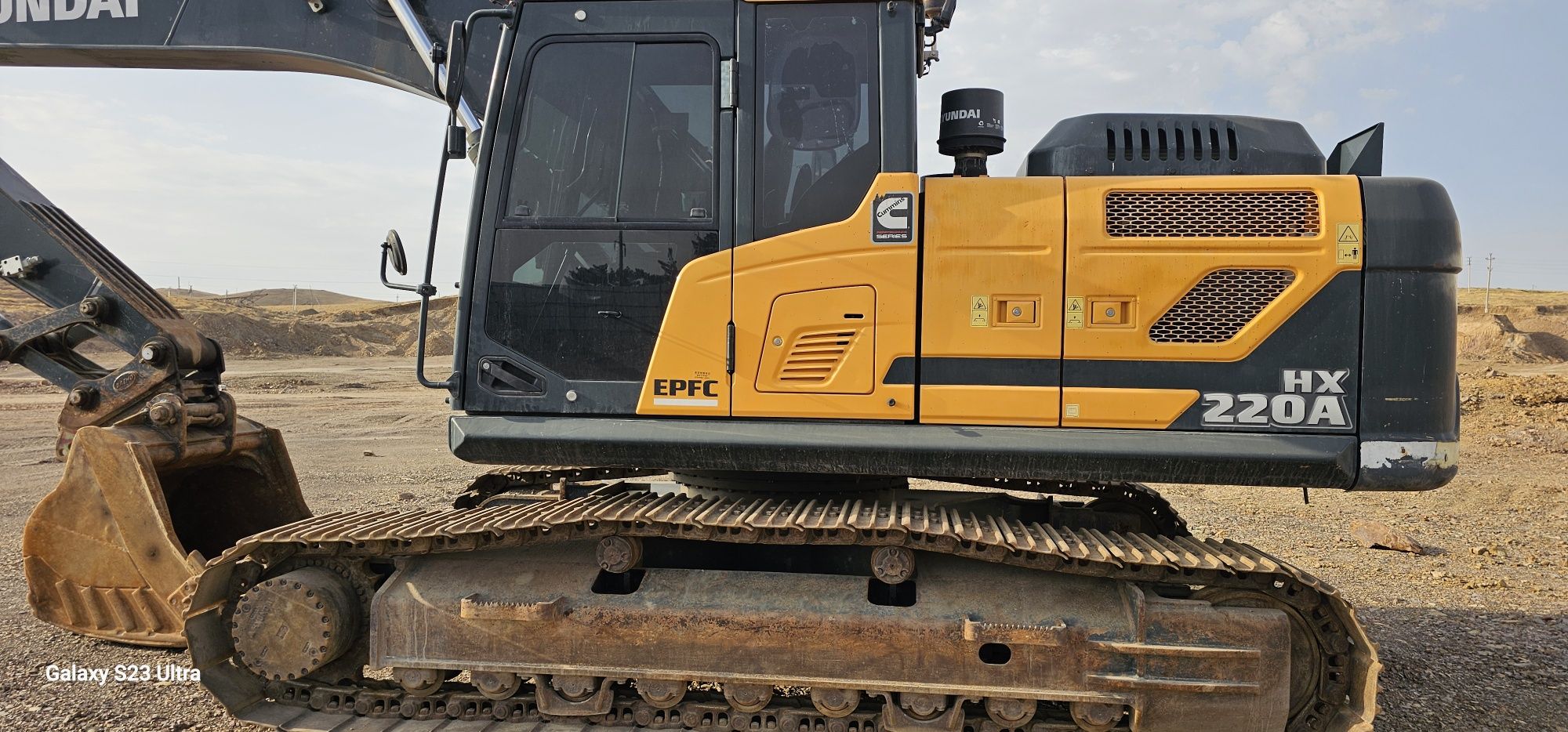 Sotuvda Hyundai HX220A