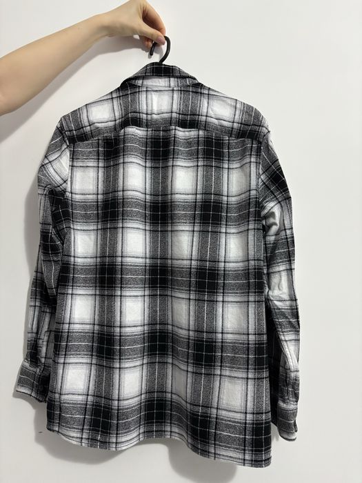 Camasa comfort fit in carouri Reserved