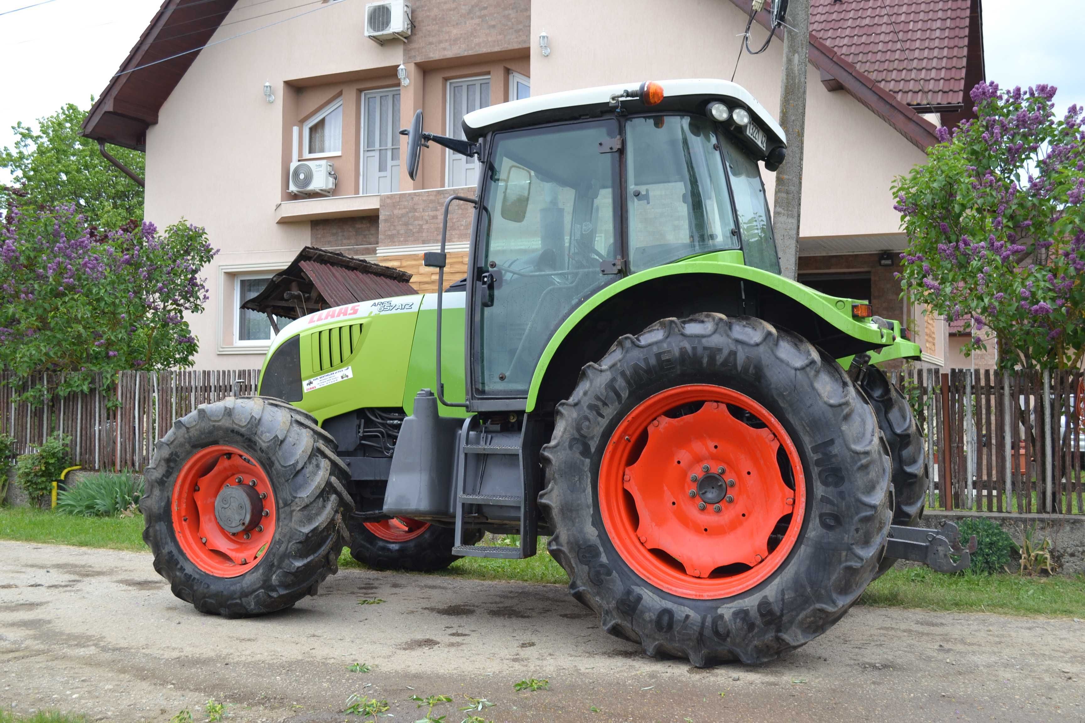 Tractor Claas Ares 657 ATZ