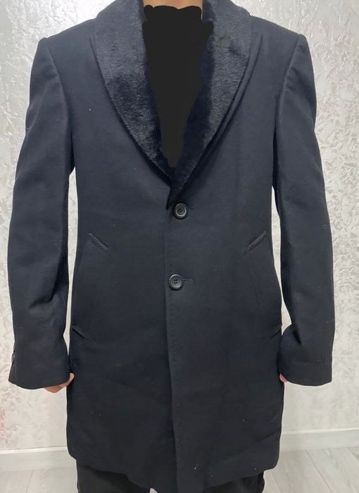 Мужское пальто короткое
