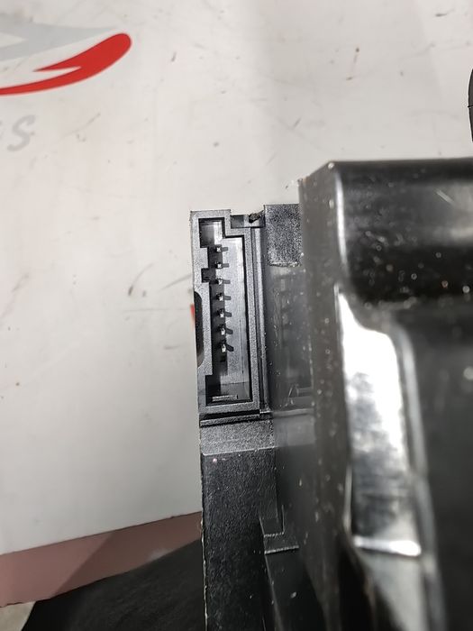 Селектор за скорости BMW F10/F11 3.0 D - Със забележки!